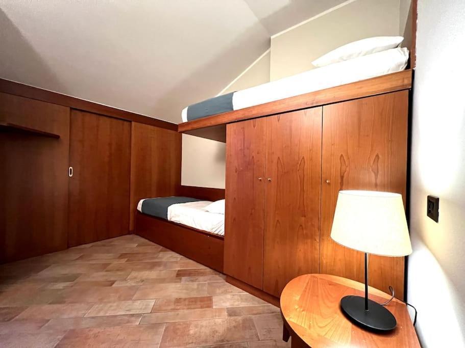 Apartament Attico In Piazza Matteotti Desenzano del Garda Zewnętrze zdjęcie