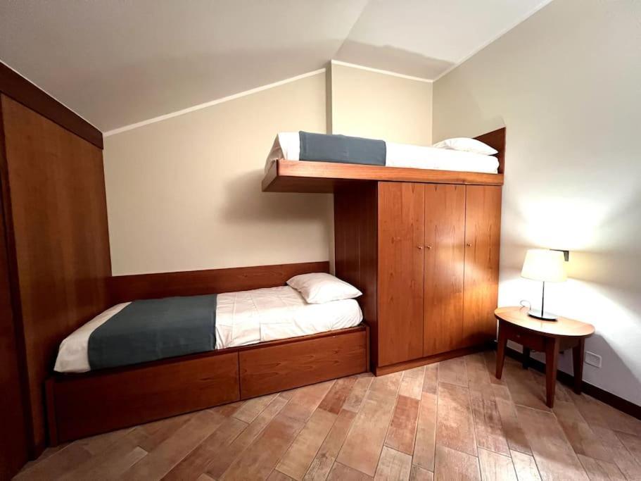 Apartament Attico In Piazza Matteotti Desenzano del Garda Zewnętrze zdjęcie